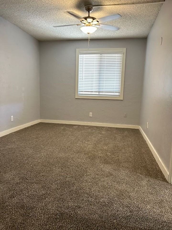 2350 E Water St #B203 - Photo 5 of 12