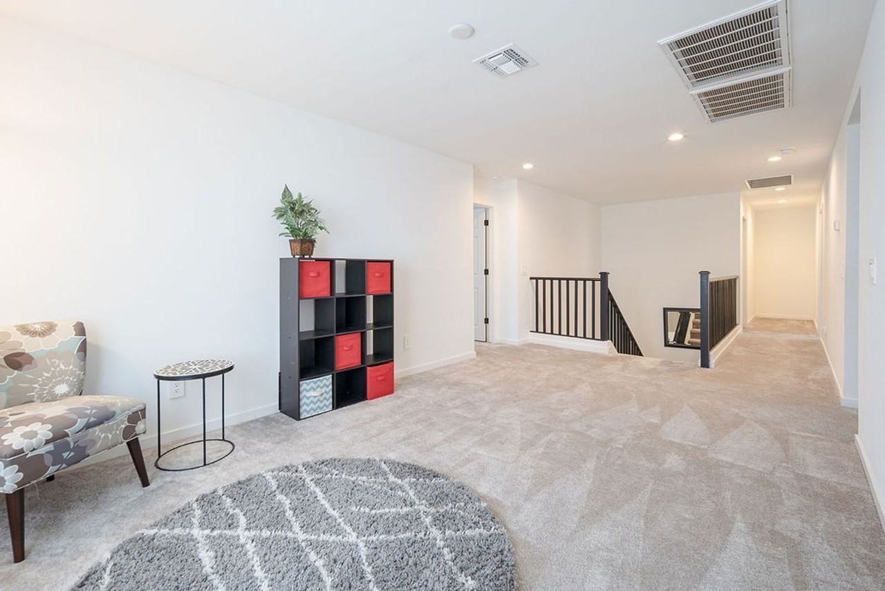 2820 N 196th Ln - Photo 7 of 20