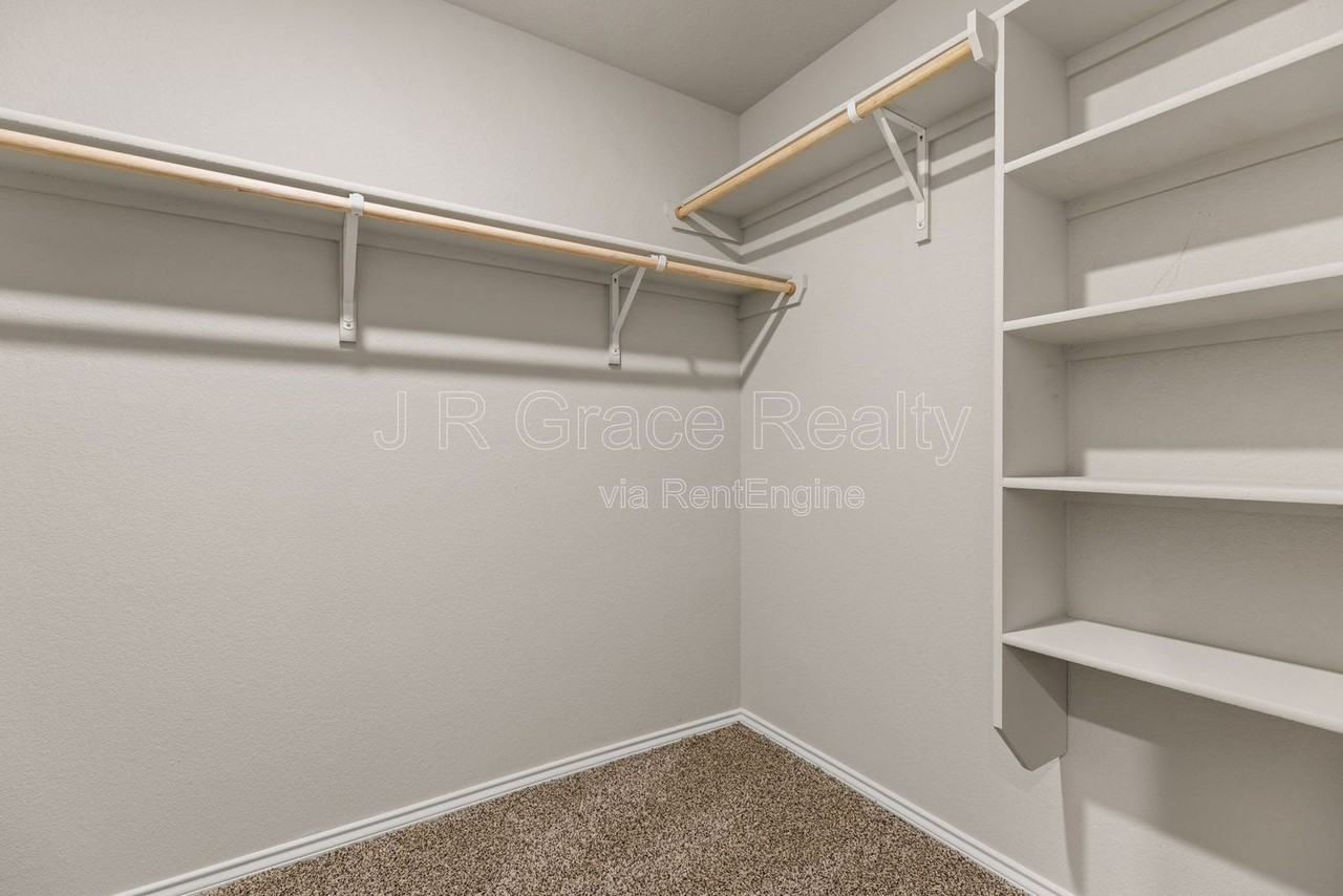 6905 Guadalupe Rd - Photo 3 of 27