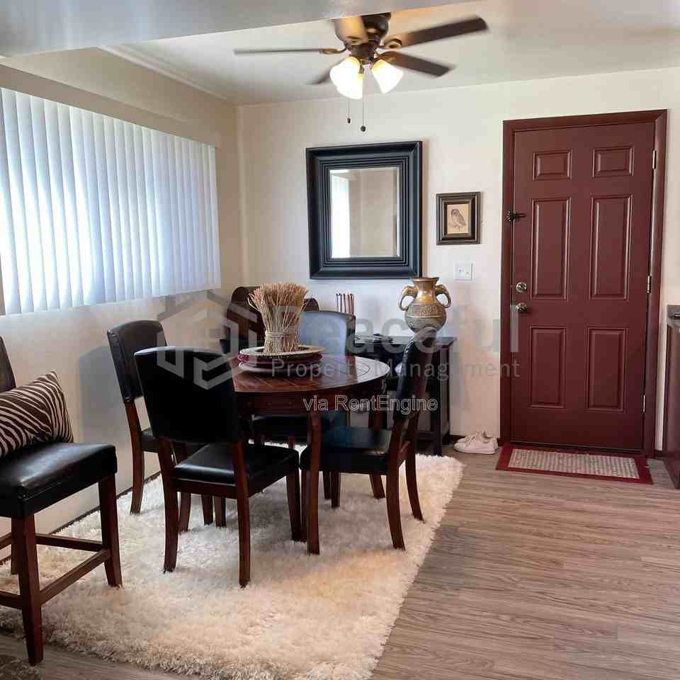 1470 E Brooklane Cir - Photo 4 of 16