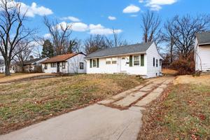 featured image of 129 Cameron Rd