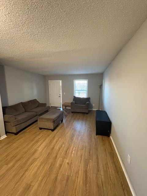 301 E 12th St #17 - Photo 4 of 15