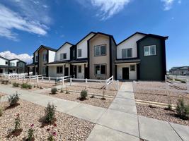 featured image of 3916 Crater St