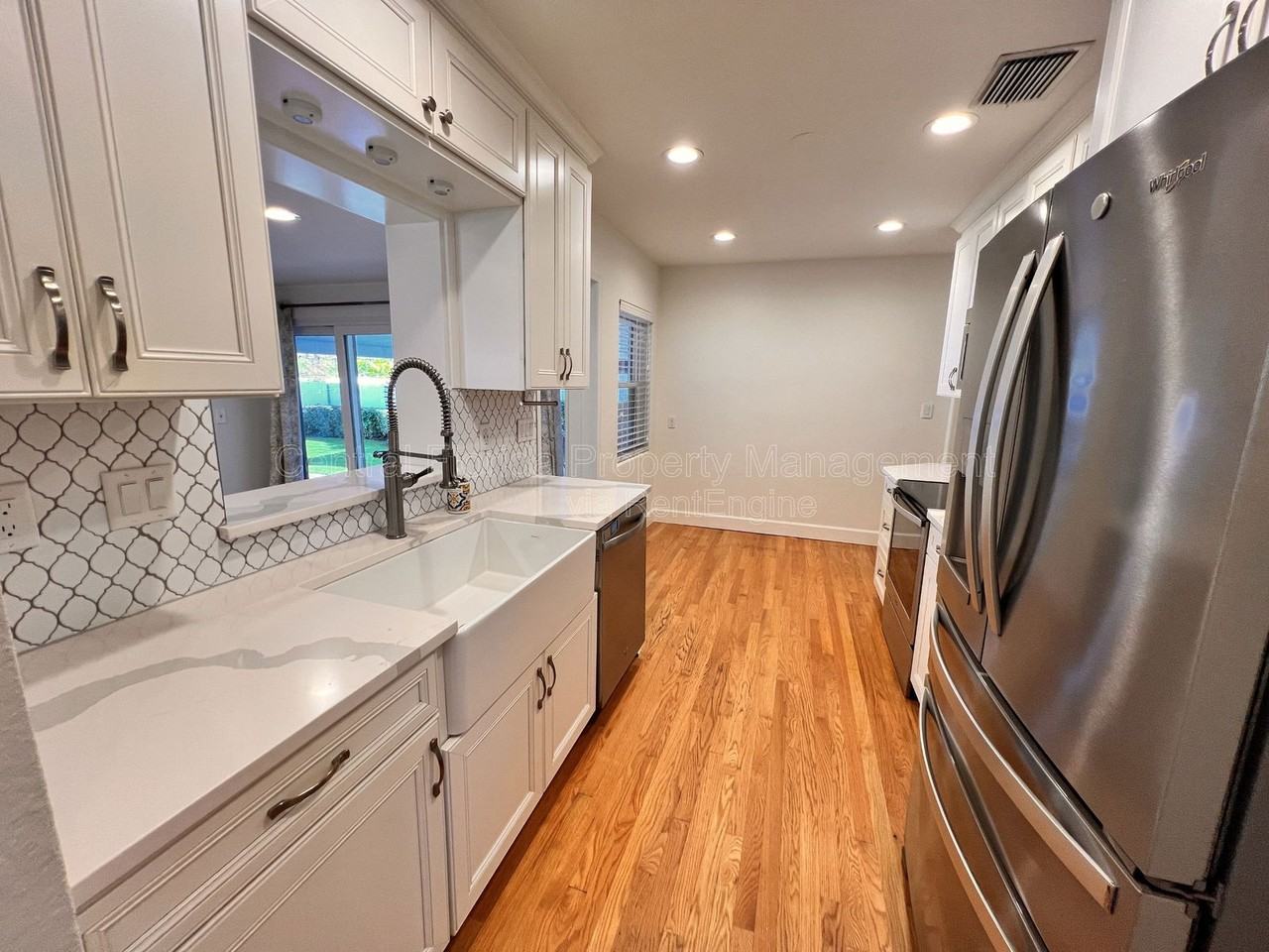 2203 Montana St - Photo 5 of 29