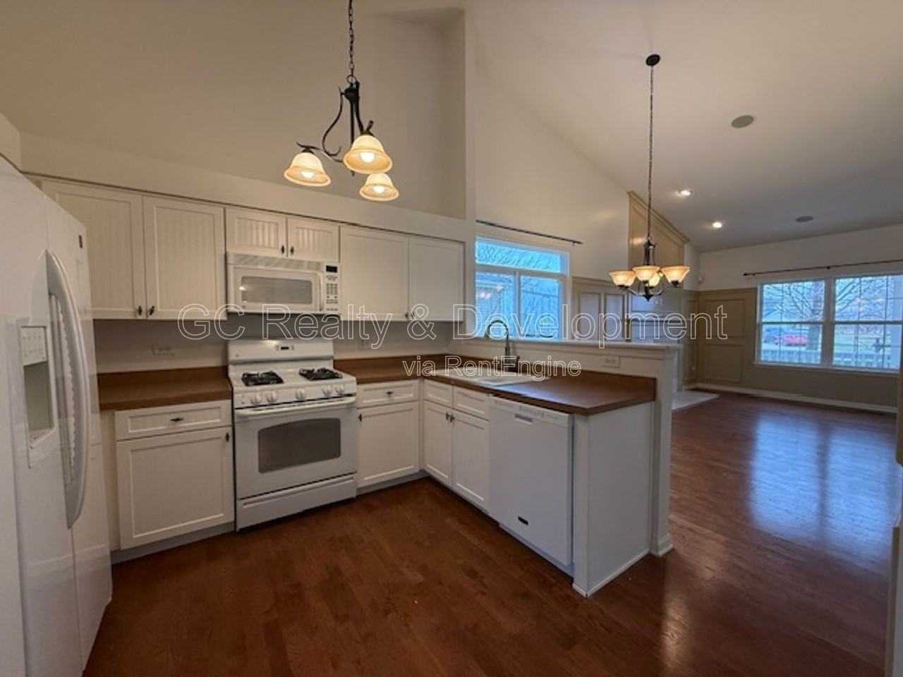 2481 Hearthstone Dr - Photo 6 of 17