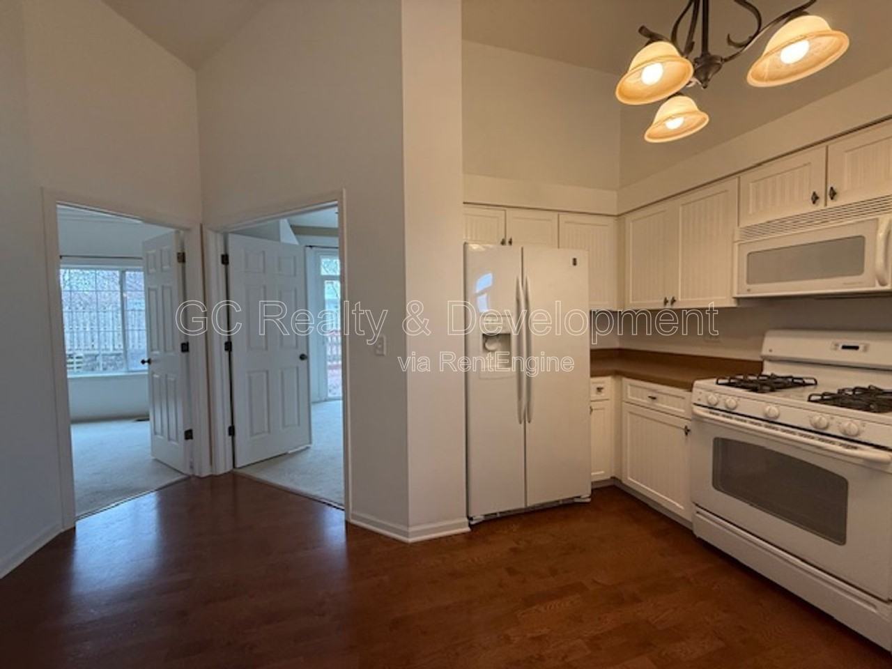 2481 Hearthstone Dr - Photo 7 of 17