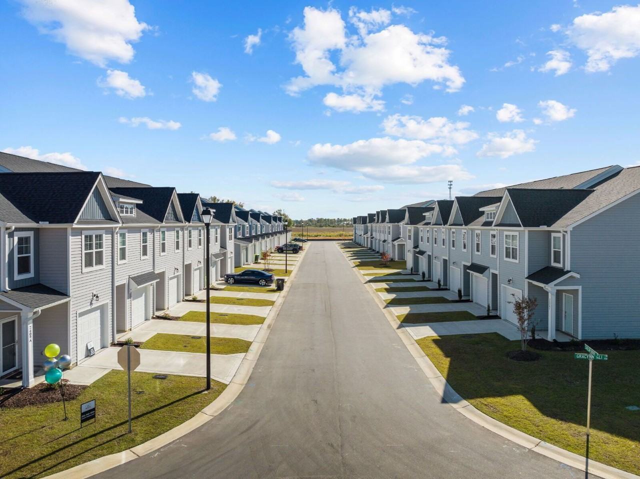 2633 Sailor Rose Ln #E - Photo 5 of 50