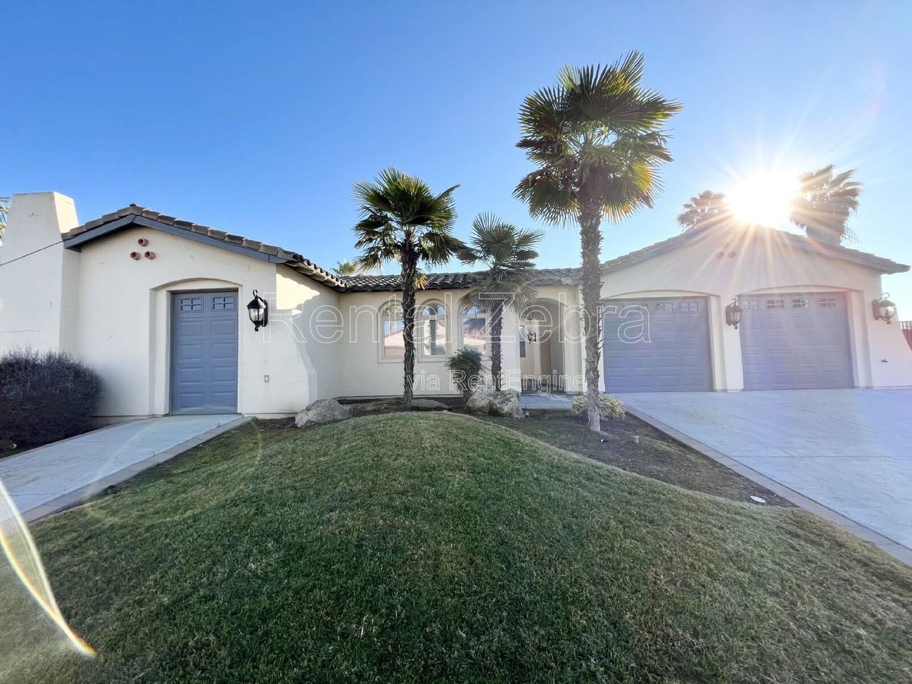 13045 Ridgewood Way - Photo 2 of 35