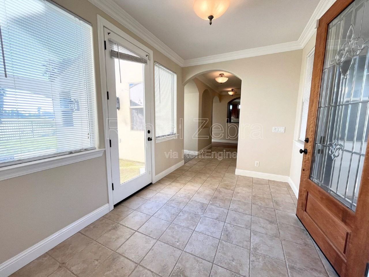 13045 Ridgewood Way - Photo 7 of 35