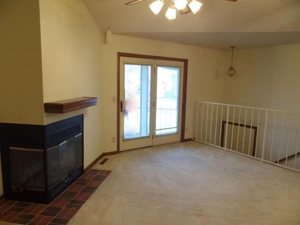 1606 Park Deville Pl - Photo 6 of 9