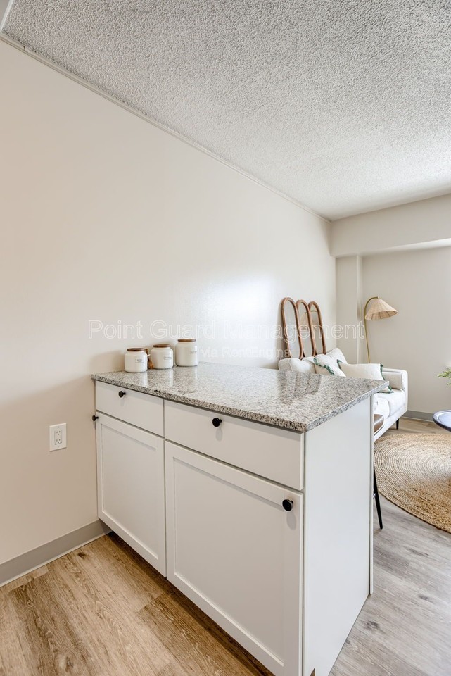 7303 Graceland Dr #514 - Photo 5 of 35
