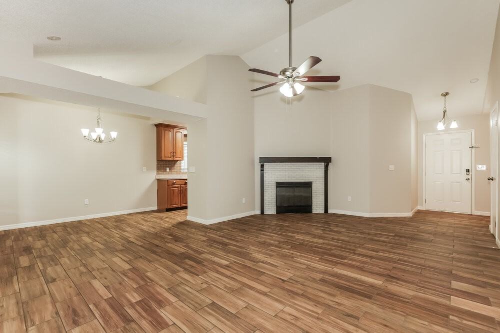 1111 Tuxford Dr - Photo 3 of 16