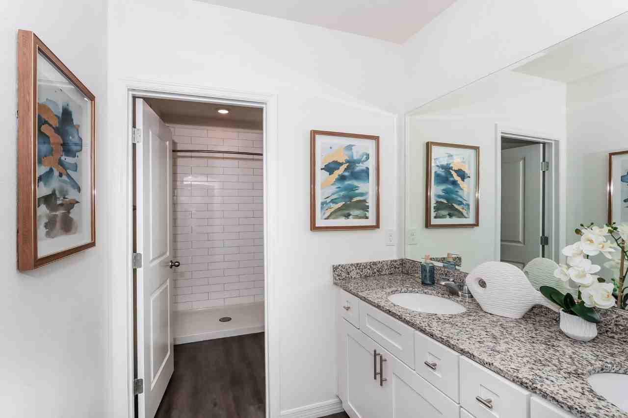 11977 Stoneport Pl - Photo 5 of 29