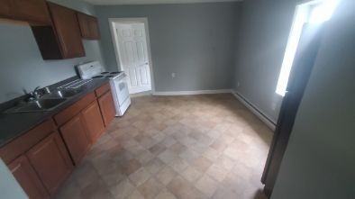 640 N Cherry St #BB - Photo 4 of 22