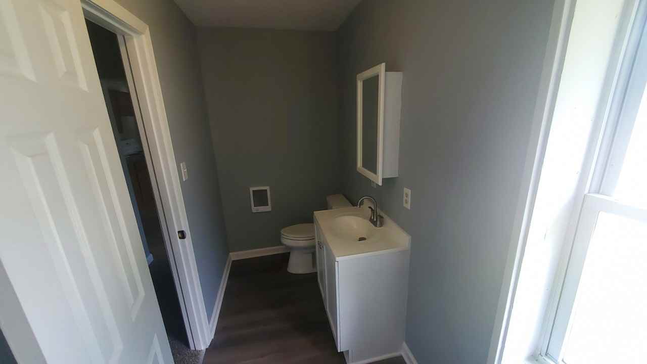 640 N Cherry St #BB - Photo 3 of 22