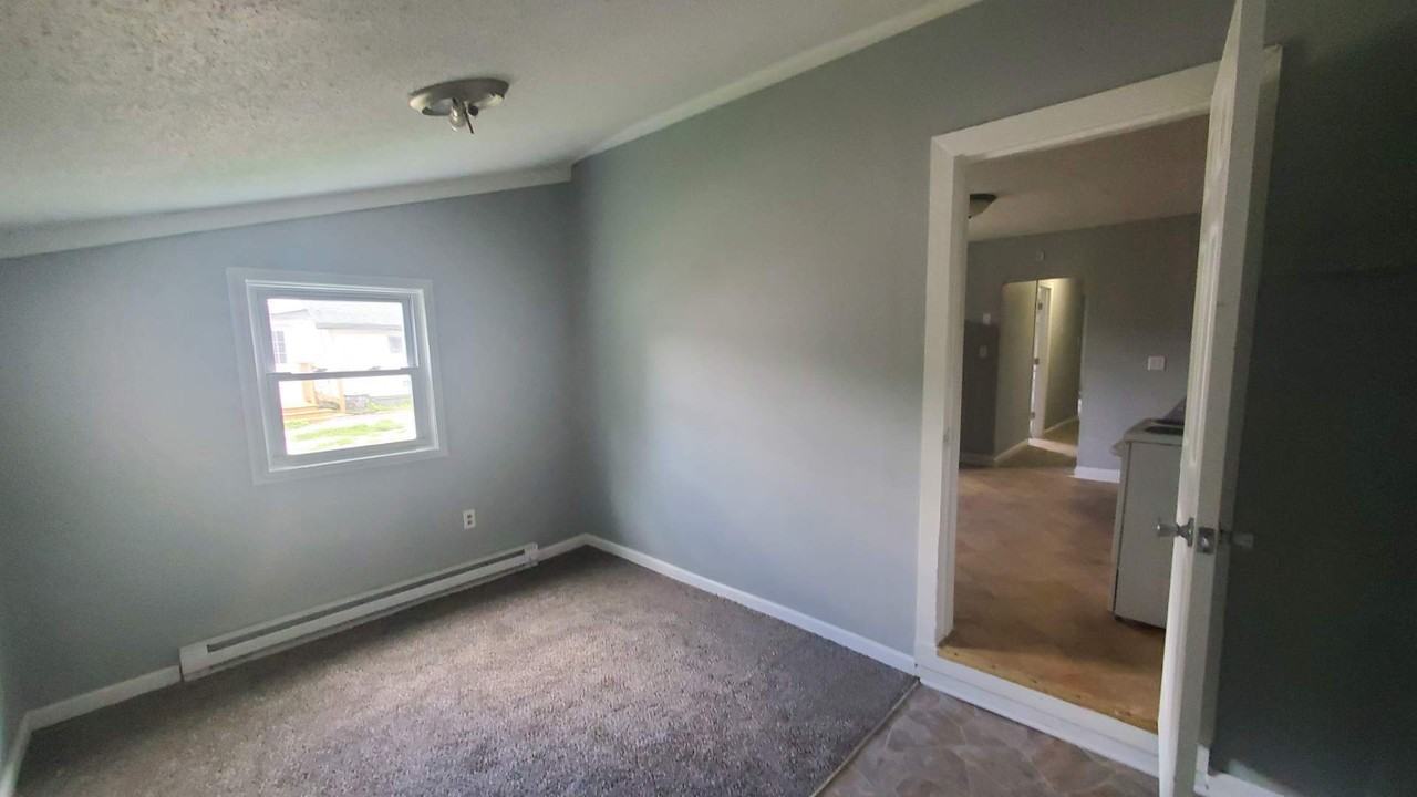 640 N Cherry St #BB - Photo 3 of 22