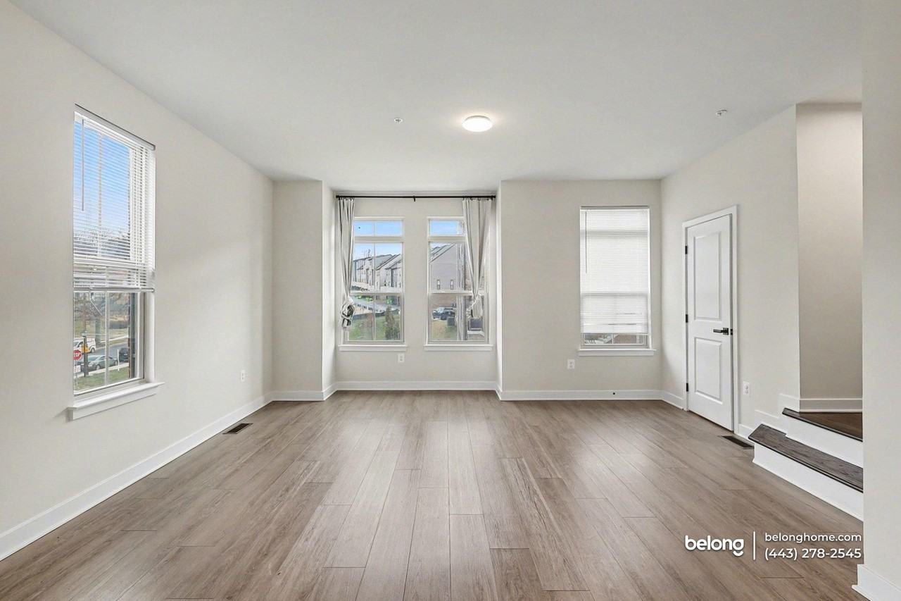 6118 Northwest Dr - Photo 5 of 26