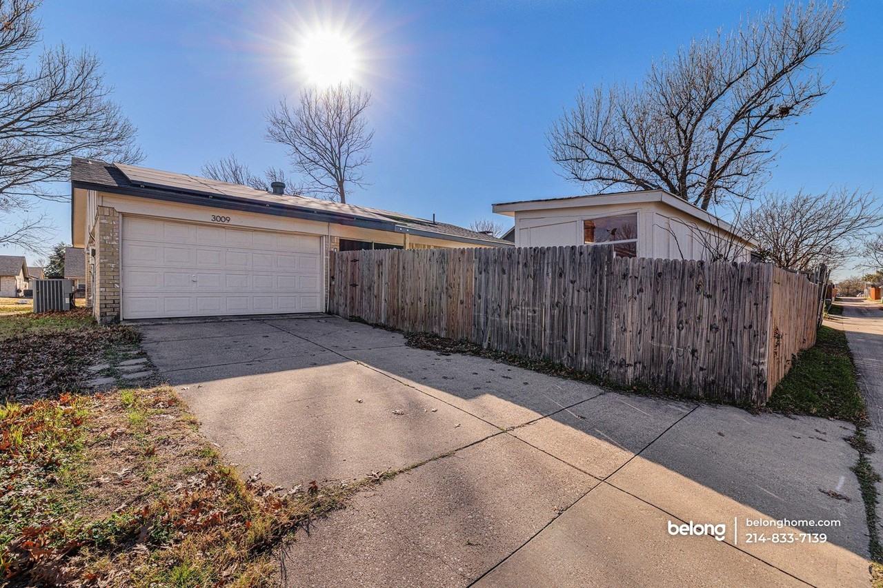 3009 Shenandoah Dr - Photo 3 of 5