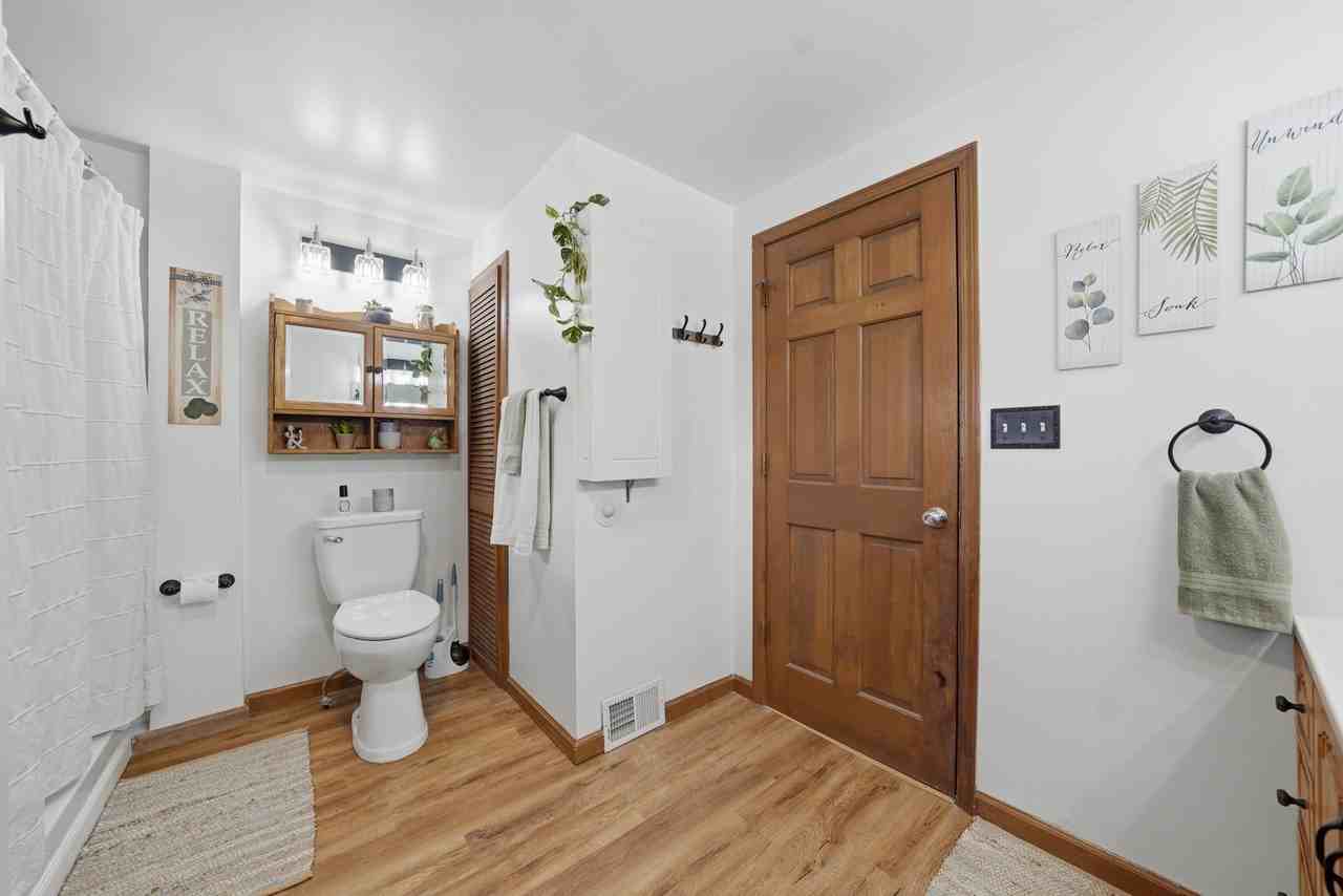 56 Klaum Ave - Photo 7 of 38