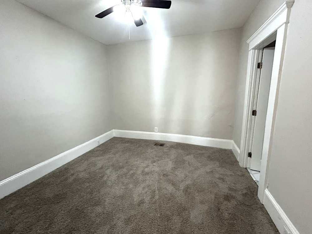 1854 Watkins St #NA - Photo 3 of 7