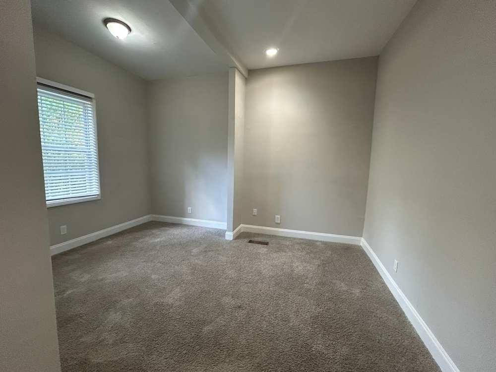 1854 Watkins St #NA - Photo 5 of 7