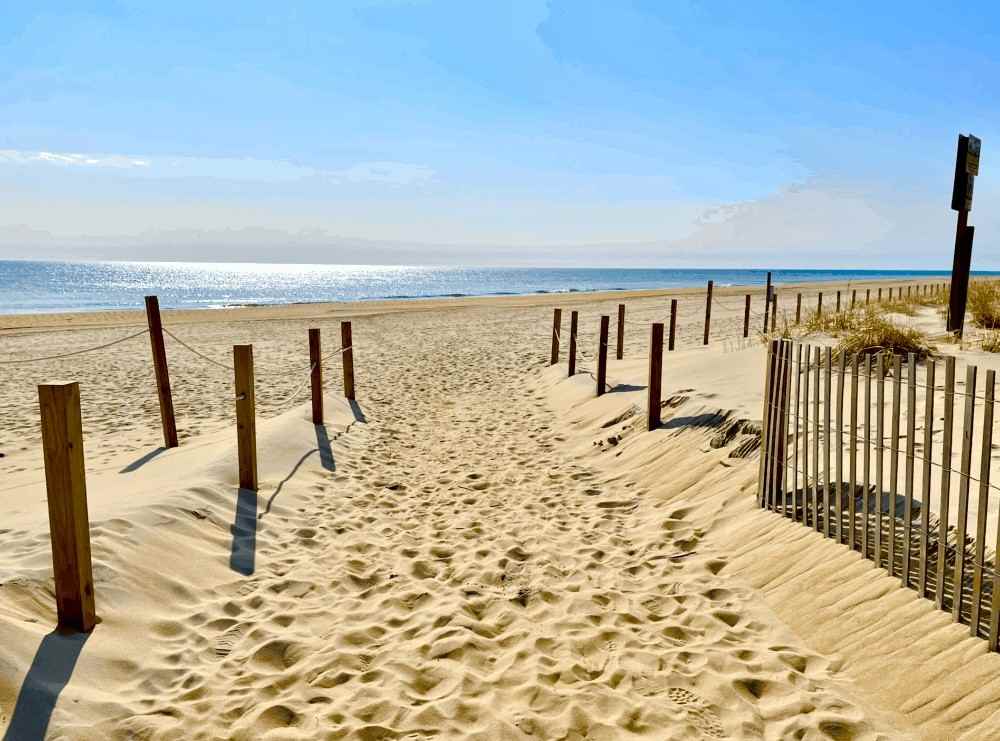 13 44th St Unit 206 #206 - Photo 2 of 12