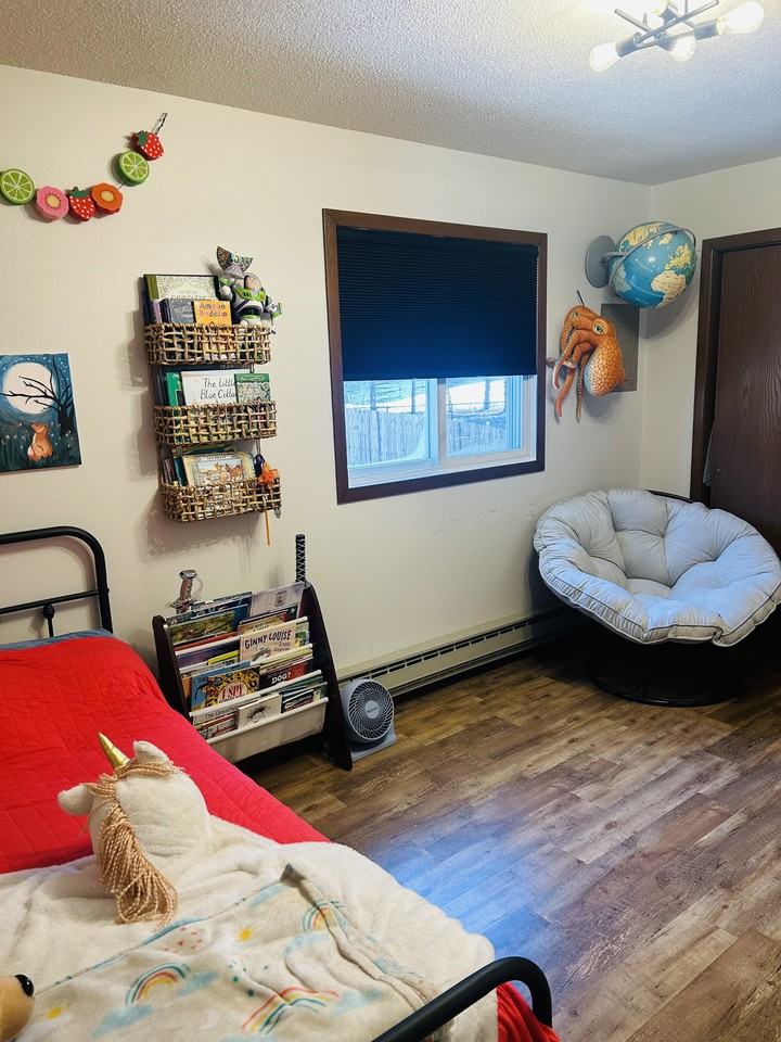 Clover Ct - Photo 6 of 8