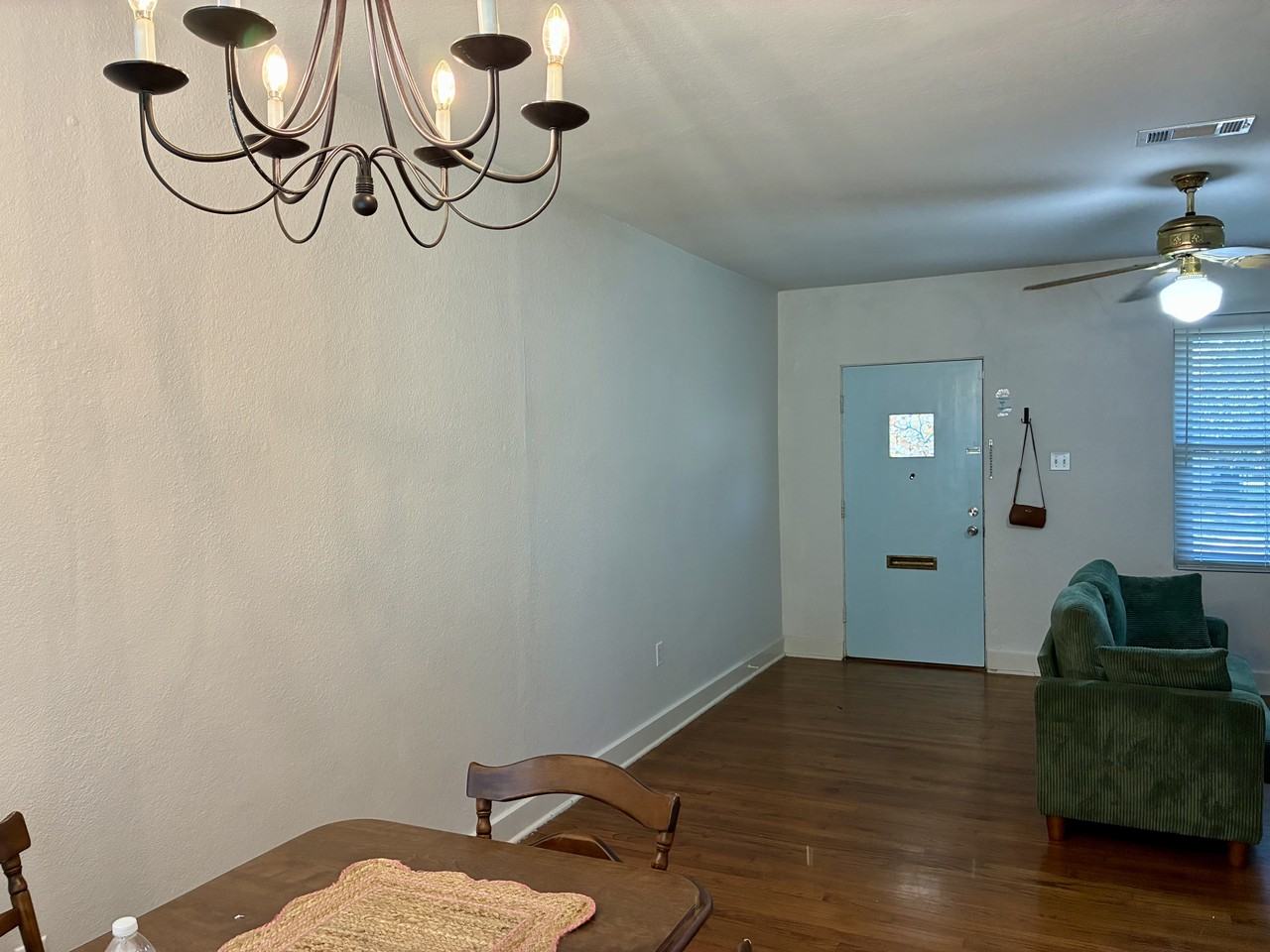 1909 Arlington Ave #1909 - Photo 7 of 11