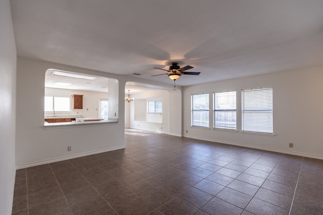 9647 Barbwire - Photo 6 of 26