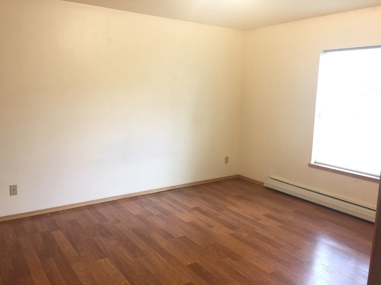 127 N Hunters Way - Photo 4 of 8