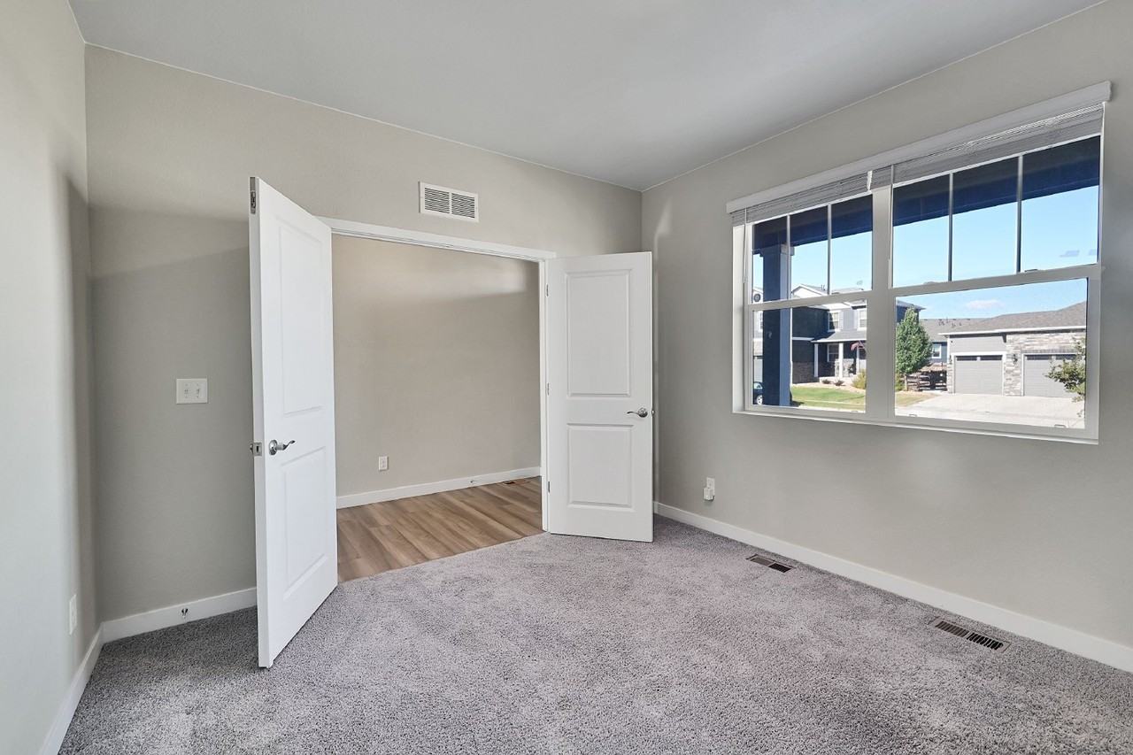 7494 E 157th Ave - Photo 4 of 50