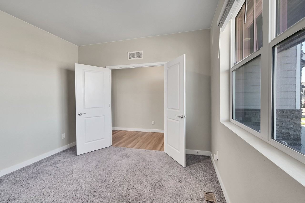 7494 E 157th Ave - Photo 5 of 50