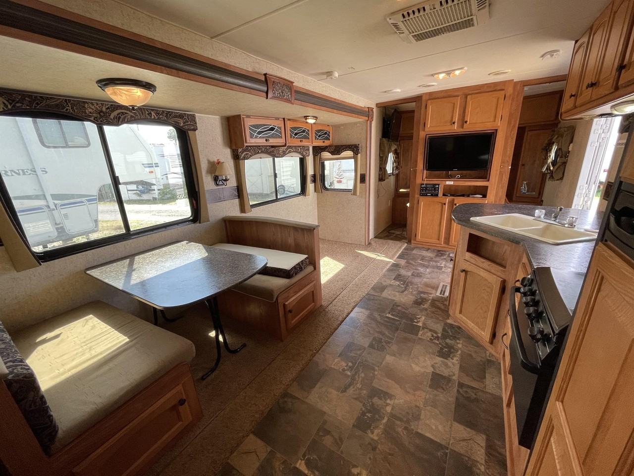 5250 Us Hwylot - Photo 3 of 24