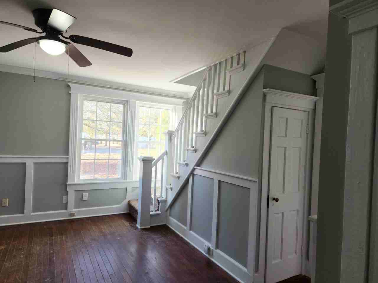 132 Euclid St - Photo 2 of 11