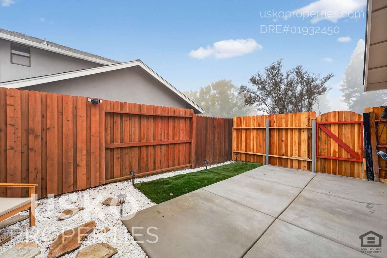 3369 Zenobia Way - Photo 4 of 18