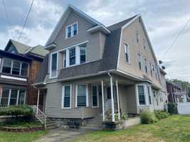 featured image of 1061 W 8th St #1063