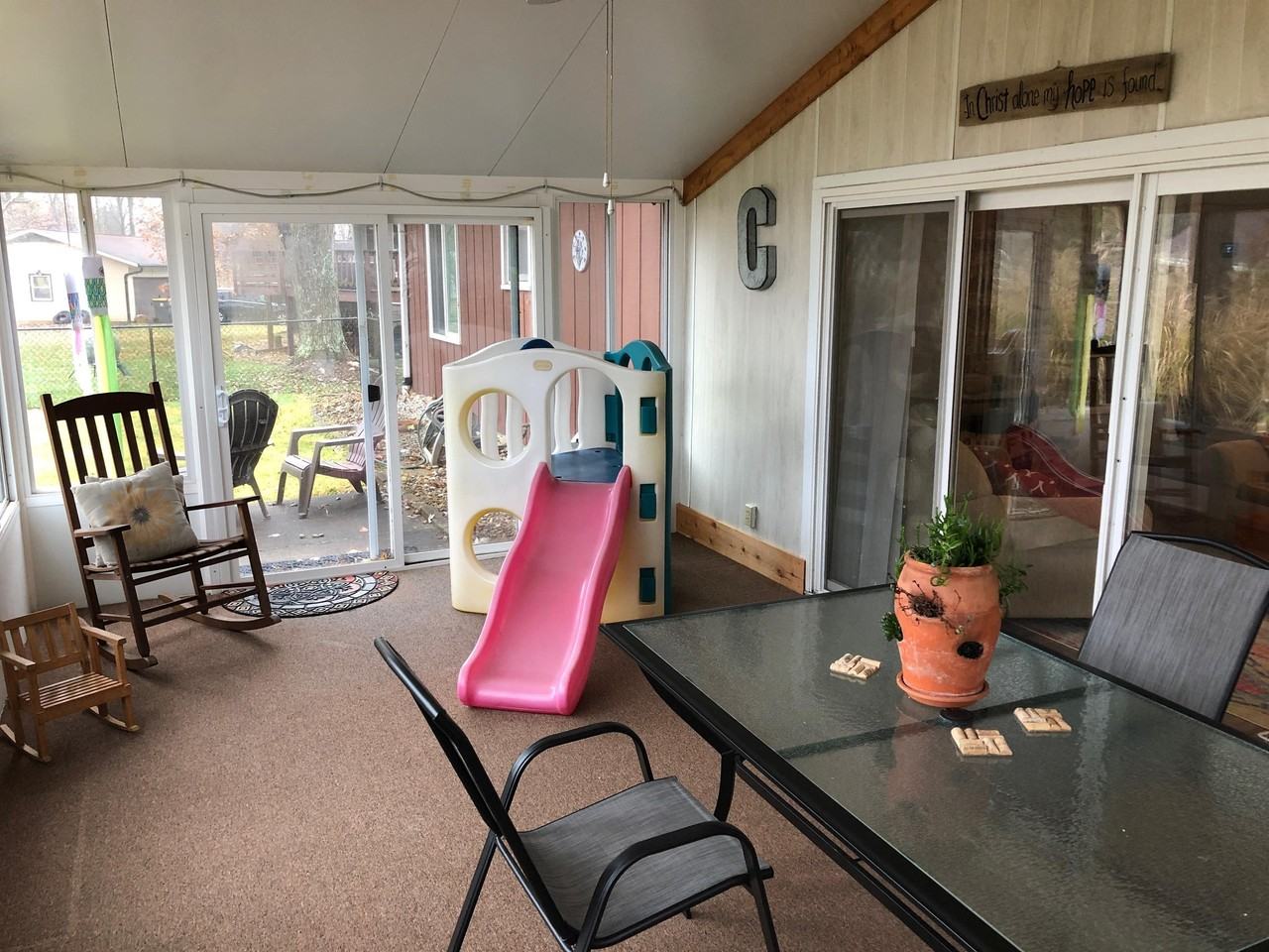 3629 S Kingsbury Ave #14749601 - Photo 3 of 20