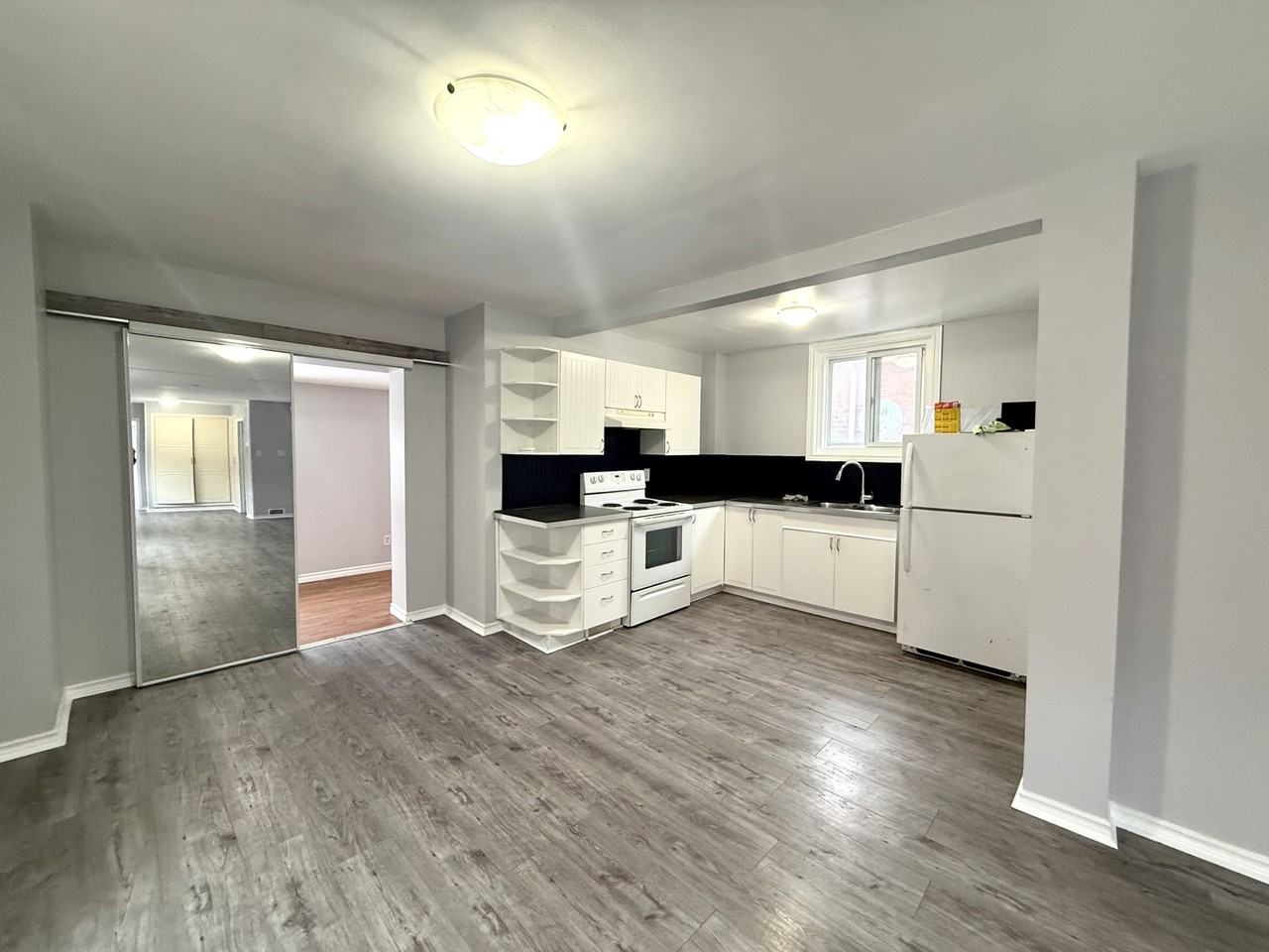 171 East Ave S - Photo 3 of 6