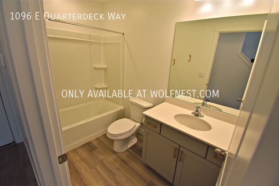 1096 E Quarterdeck Way - Photo 5 of 32