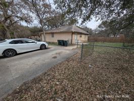 featured image of 1401 Clyde St #B