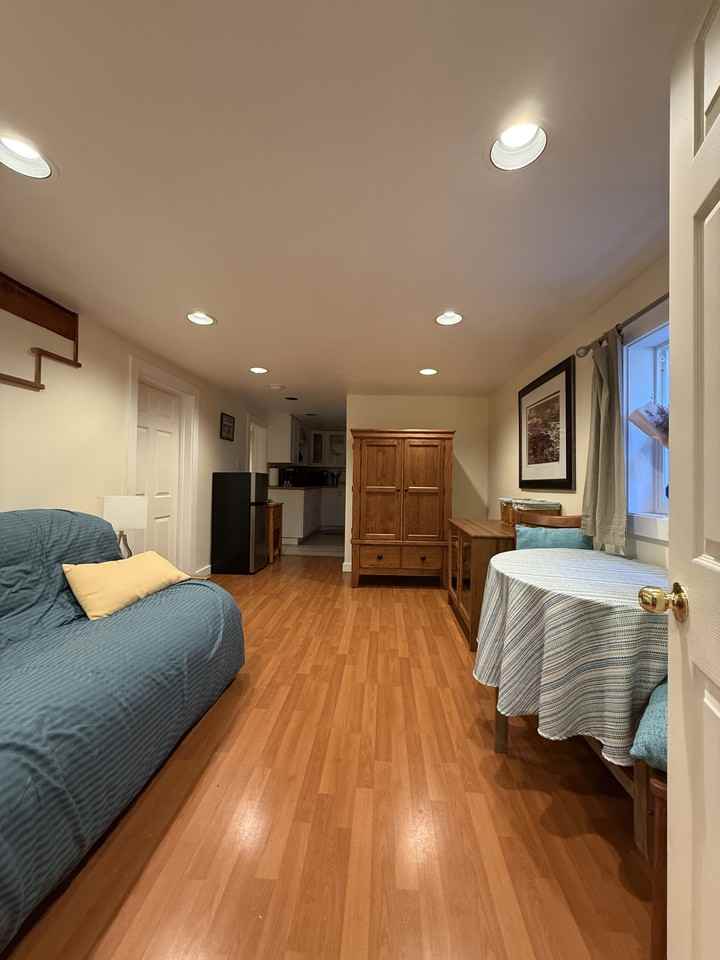 4368 Collingwood Street - Photo 3 of 16