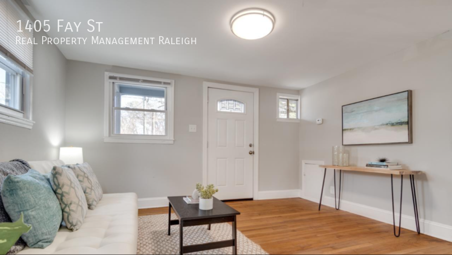 1405 Fay St - Photo 7 of 11