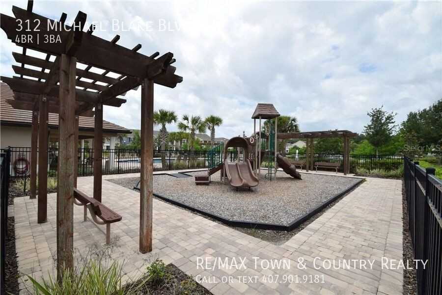 312 Michael Blake Blvd - Photo 6 of 23