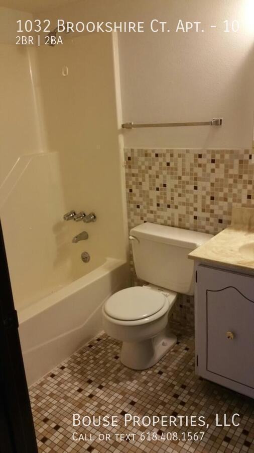 1032 Brookshire Ct #10 - Photo 4 of 4