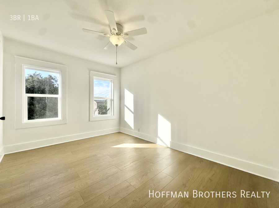 5319 S Hoover St #1-2 - Photo 6 of 8