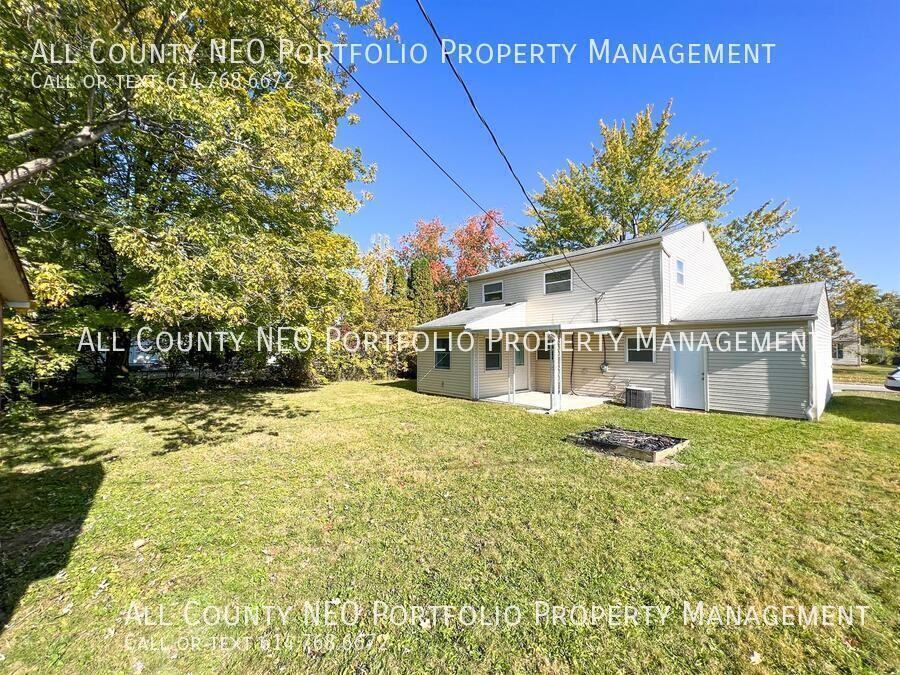 4601 Paxton Dr S - Photo 2 of 33