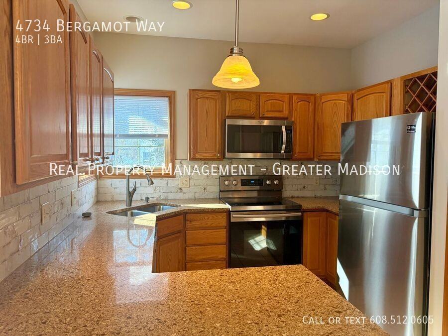 4734 Bergamot Way - Photo 6 of 29