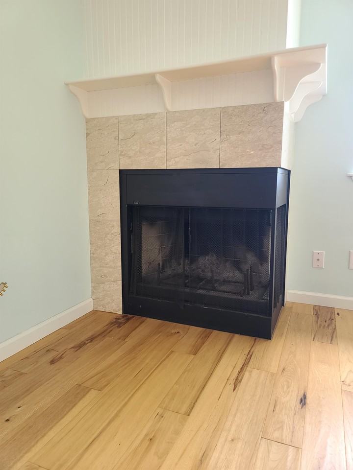 1728 Edwards Dr #12 - Photo 7 of 31