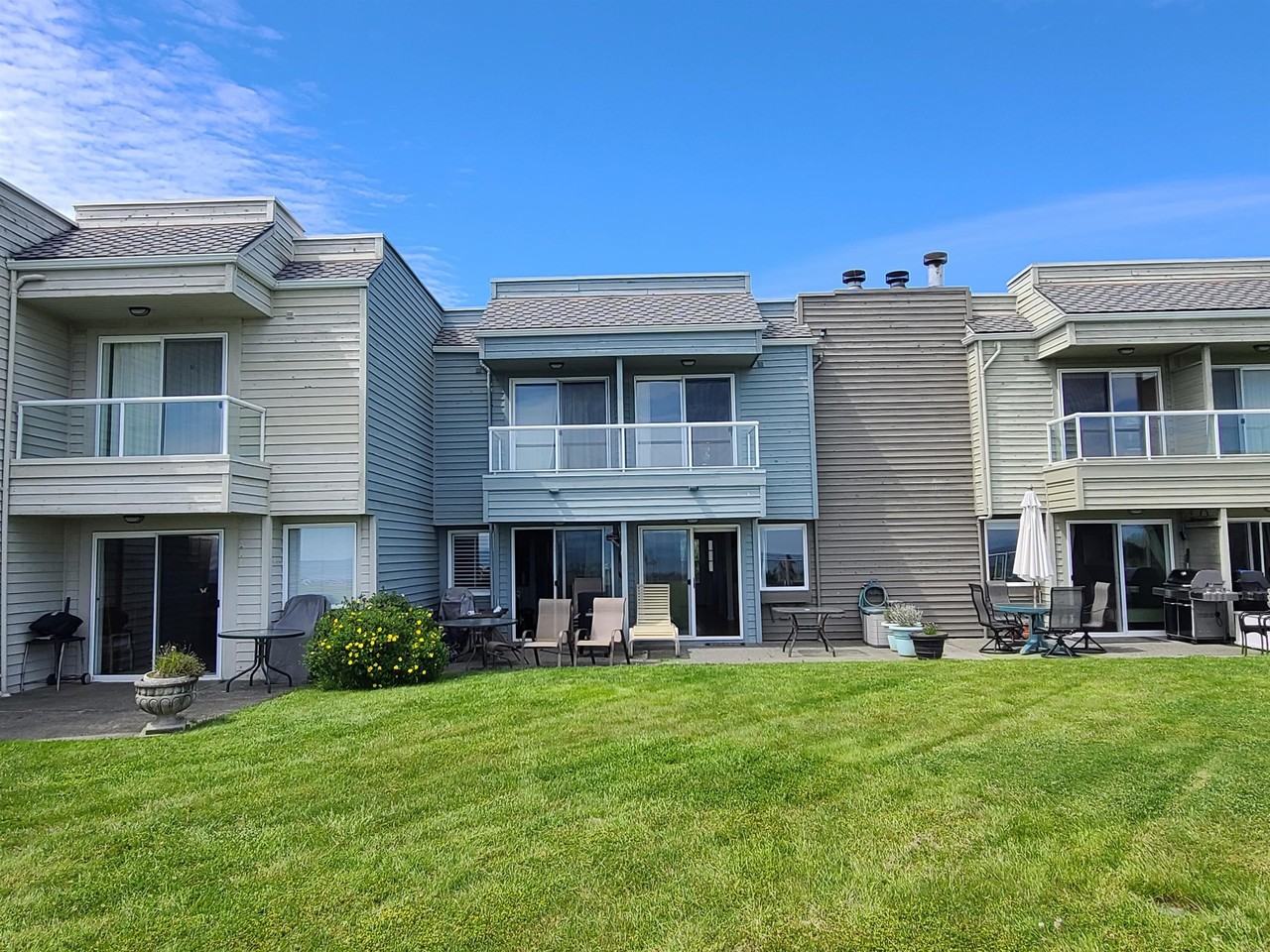 1728 Edwards Dr #12 - Photo 6 of 31