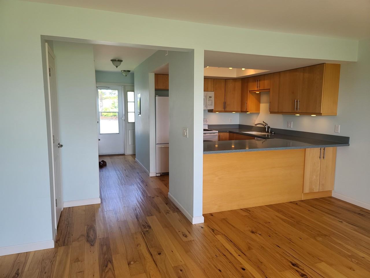 1728 Edwards Dr #12 - Photo 3 of 31